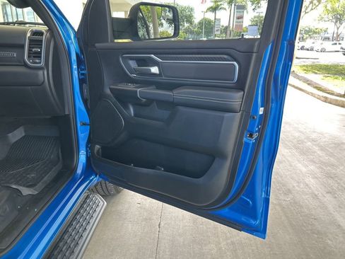 Used 2025 RAM 1500 Big Horn AWD/4WD image 30
