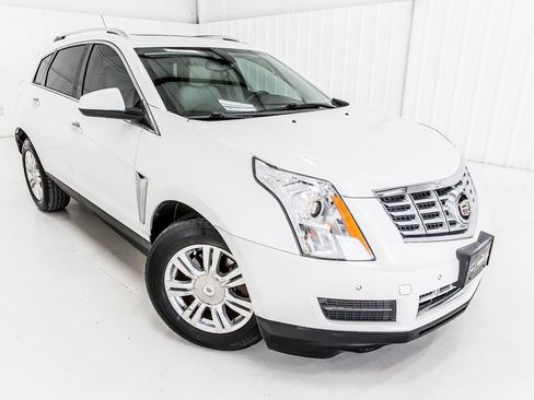 Used 2014 Cadillac SRX Luxury w/ Driver Awareness Package image 10