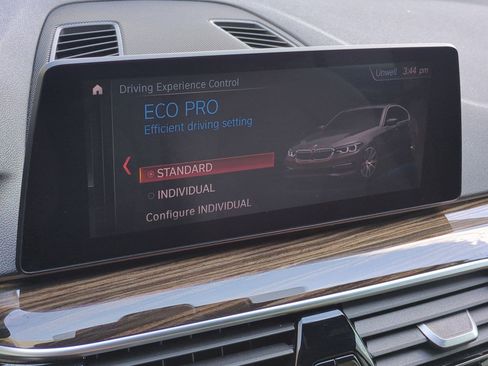 Used 2019 BMW 530i w/ Convenience Package RWD image 28