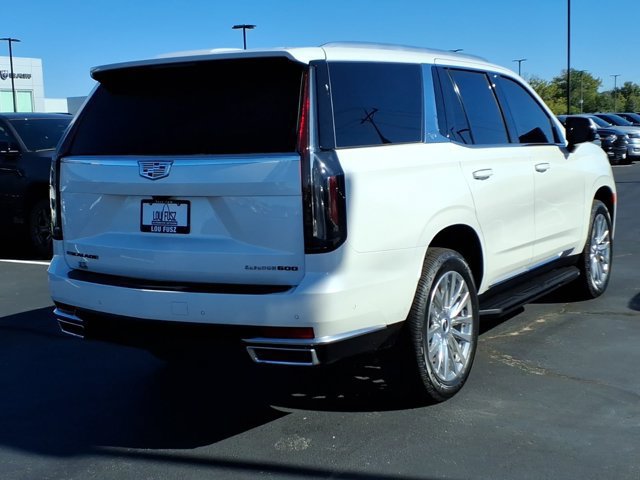 Used 2021 Cadillac Escalade Premium Luxury w/ LPO, Illumination Package AWD/4WD image 31