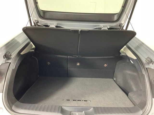 Used 2025 Toyota Prius XLE FWD image 21