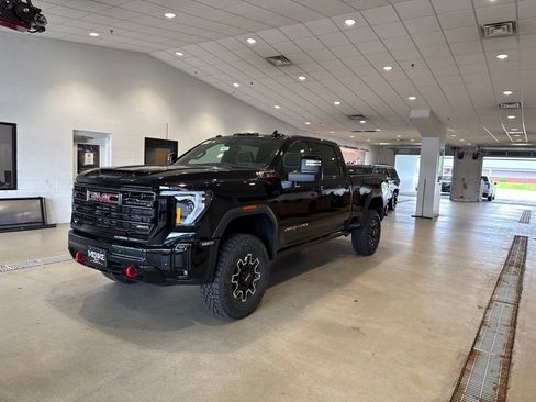 New 2026 GMC Sierra 2500 AT4X AWD/4WD image 3