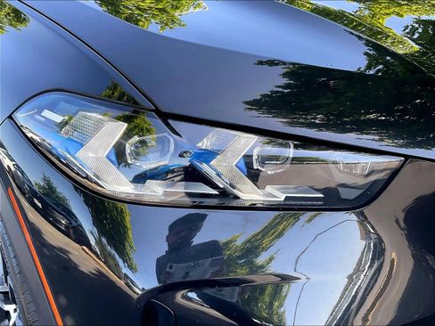 Used 2024 BMW X5 xDrive40i w/ Premium Package AWD/4WD image 31