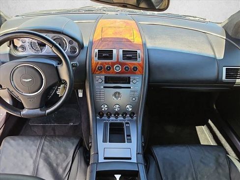 Used 2008 Aston Martin DB9 Coupe RWD image 16
