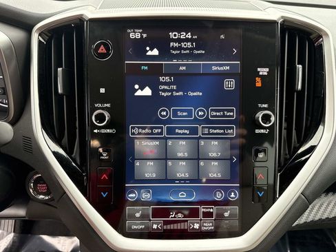 Certified 2025 Subaru Ascent Premium w/ Premium Package image 27