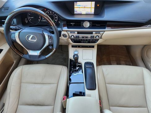 Used 2014 Lexus ES 350 image 27