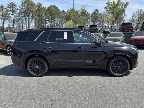 New 2025 Hyundai Palisade Calligraphy image 8