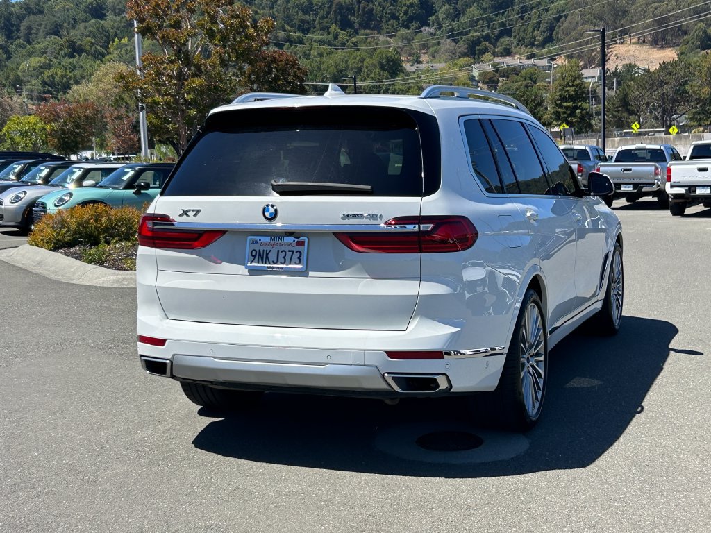 Used 2021 BMW X7 xDrive40i w/ Premium Package 2 AWD/4WD image 5