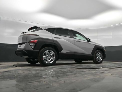 New 2026 Hyundai Kona SE image 36