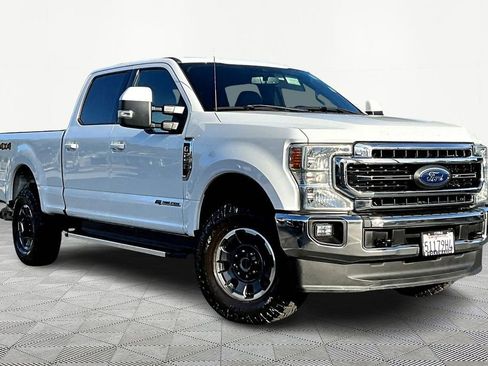 Used 2022 Ford F250 Lariat w/ Lariat Value Package image 1