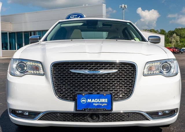 Used 2018 Chrysler 300 Limited w/ Safetytec Plus Group AWD/4WD image 3