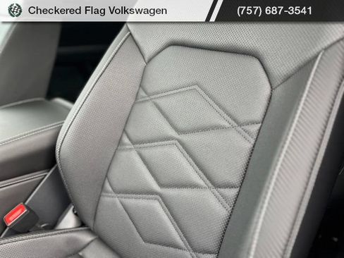New 2026 Volkswagen Atlas Cross Sport SE AWD/4WD image 22