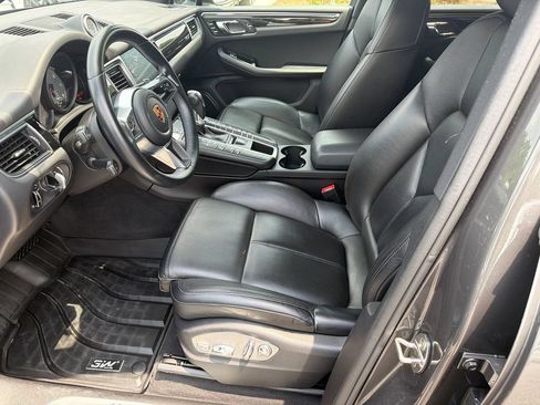 Used 2018 Porsche Macan S AWD/4WD image 11