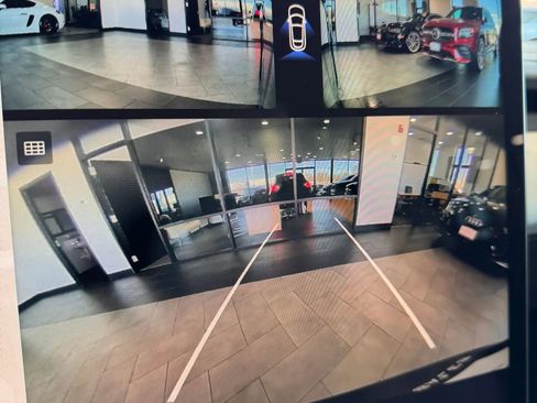 Used 2023 Tesla Model Y Long Range image 30