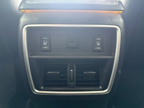 Used 2017 Nissan Murano Platinum w/ Platinum Technology Package AWD/4WD image 26