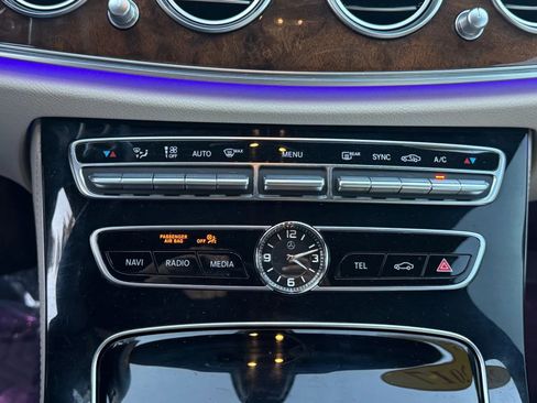Used 2017 Mercedes-Benz E 300 4MATIC w/ Premium 1 Package image 43