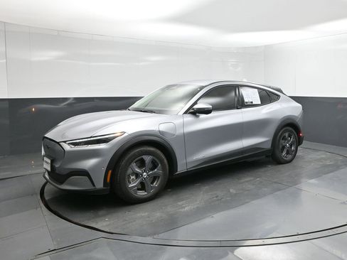 Used 2021 Ford Mustang Mach-E Select w/ Comfort/Technology Package image 1