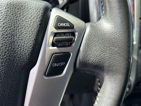 Used 2018 Nissan Titan PRO-4X w/ Pro-4x Convenience Package image 26