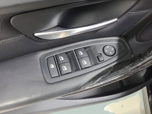 Used 2015 BMW 320i xDrive Sedan AWD/4WD image 23