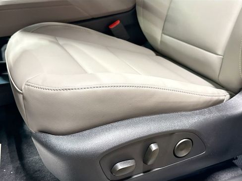 New 2026 GMC Acadia Elevation w/ Elevation Premium Package image 19