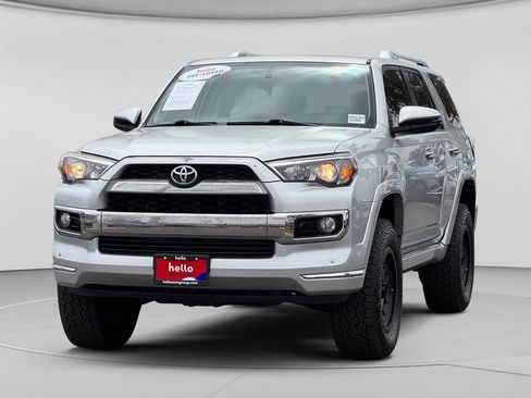 Used 2018 Toyota 4Runner Limited AWD/4WD image 6