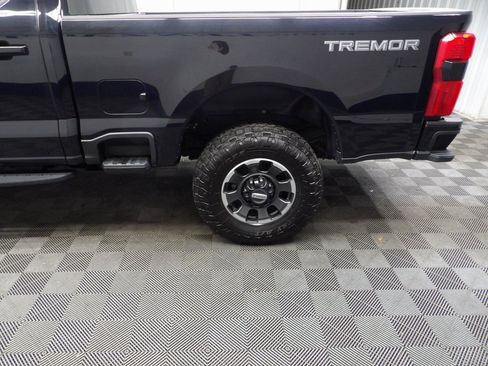 Used 2023 Ford F250 Lariat w/ Lariat Ultimate Package image 48