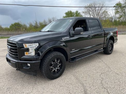Used 2017 Ford F150 XLT w/ Equipment Group 302A Luxury AWD/4WD image 2