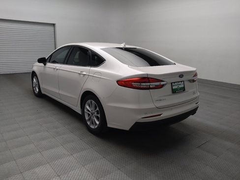 Used 2020 Ford Fusion SE image 5