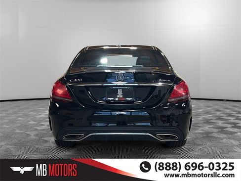 Used 2020 Mercedes-Benz C 300 4MATIC Sedan image 4