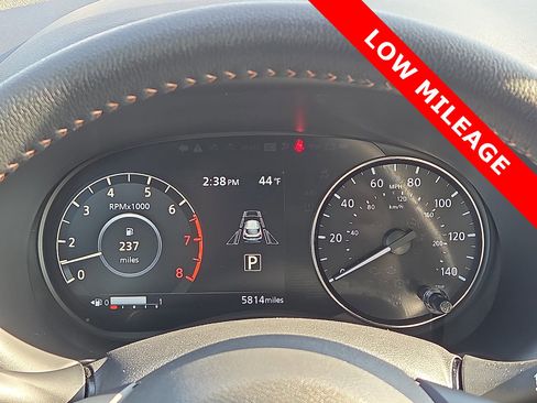 Used 2024 Nissan Kicks SR image 23