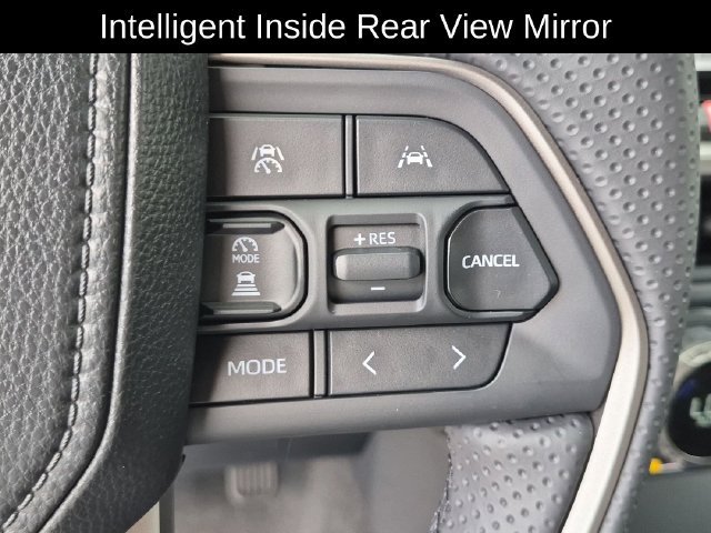 Used 2026 Toyota 4Runner Limited AWD/4WD image 17