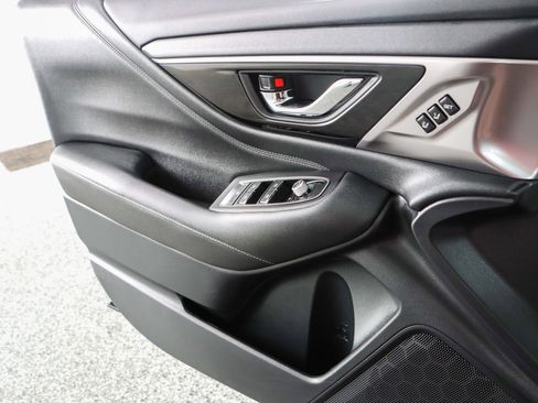 Used 2024 Subaru Outback Limited image 22