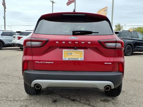 Certified 2024 Ford Escape Platinum AWD/4WD image 8