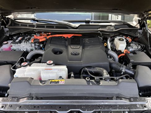 Used 2025 Toyota Sequoia TRD Pro w/ TRD Performance Package (TMS) AWD/4WD image 17