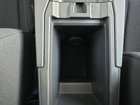 New 2026 Nissan Kicks S image 26