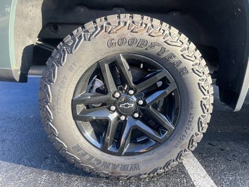 New 2025 Chevrolet Silverado 1500 LT Trail Boss w/ Protection Package image 39