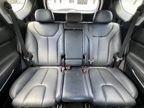 Used 2019 Hyundai Santa Fe FWD image 25
