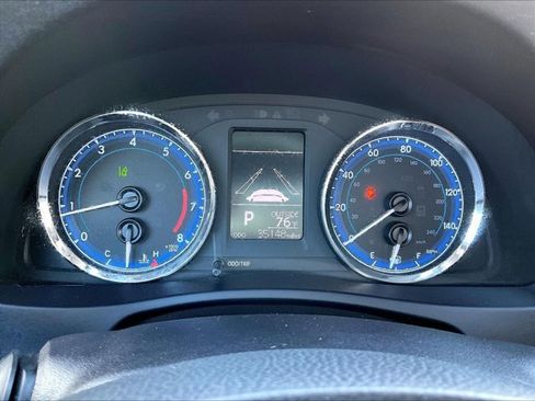 Used 2019 Toyota Corolla LE image 22