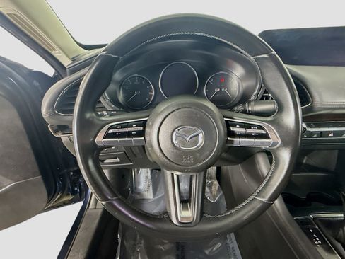 Used 2019 MAZDA MAZDA3 w/Preferred Pkg image 13