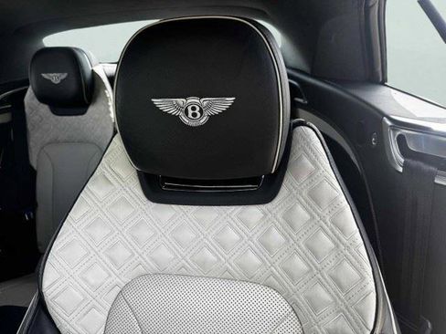 Used 2022 Bentley Continental GT AWD/4WD image 10