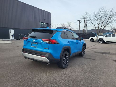 Used 2020 Toyota RAV4 Adventure image 3