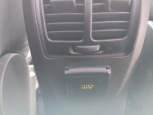 Used 2015 Ford Escape SE w/ Equipment Group 201A AWD/4WD image 16