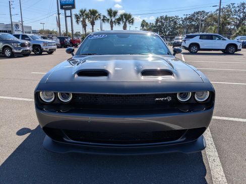 Used 2023 Dodge Challenger SRT Hellcat image 2