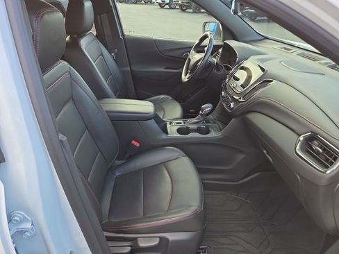 Certified 2022 Chevrolet Equinox RS w/ RS Leather Package image 11