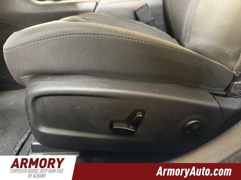 Used 2018 Dodge Charger GT w/ Navigation & Travel Group image 13