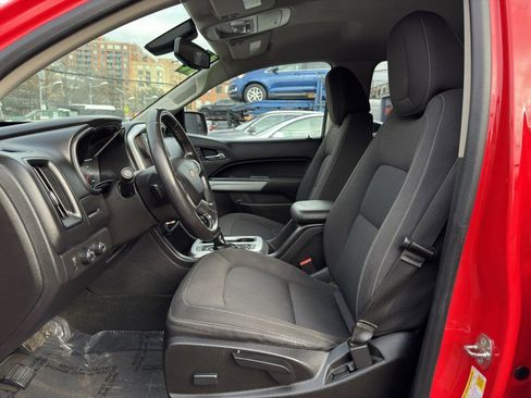 Used 2016 Chevrolet Colorado LT image 15