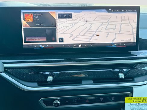 New 2026 BMW X5 xDrive40i w/ M Sport Package AWD/4WD image 33