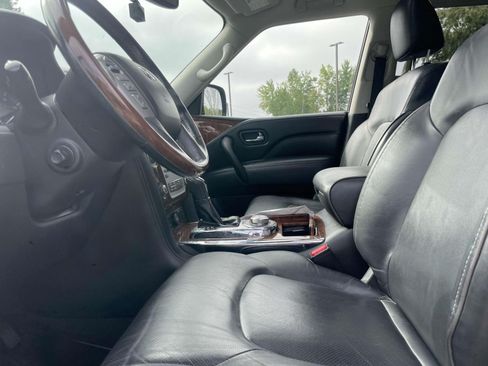 Used 2019 INFINITI QX80 Luxe AWD/4WD image 16