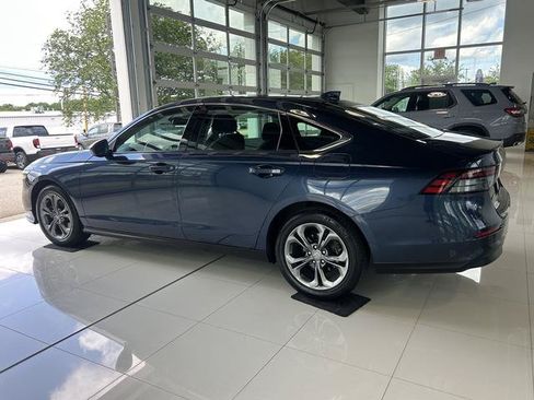 Used 2024 Honda Accord EX image 11