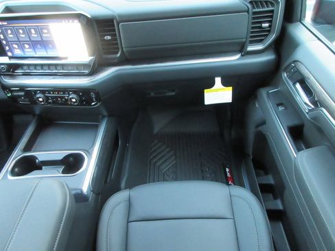 New 2026 Chevrolet Silverado 3500 LTZ w/ LTZ Plus Package AWD/4WD image 19
